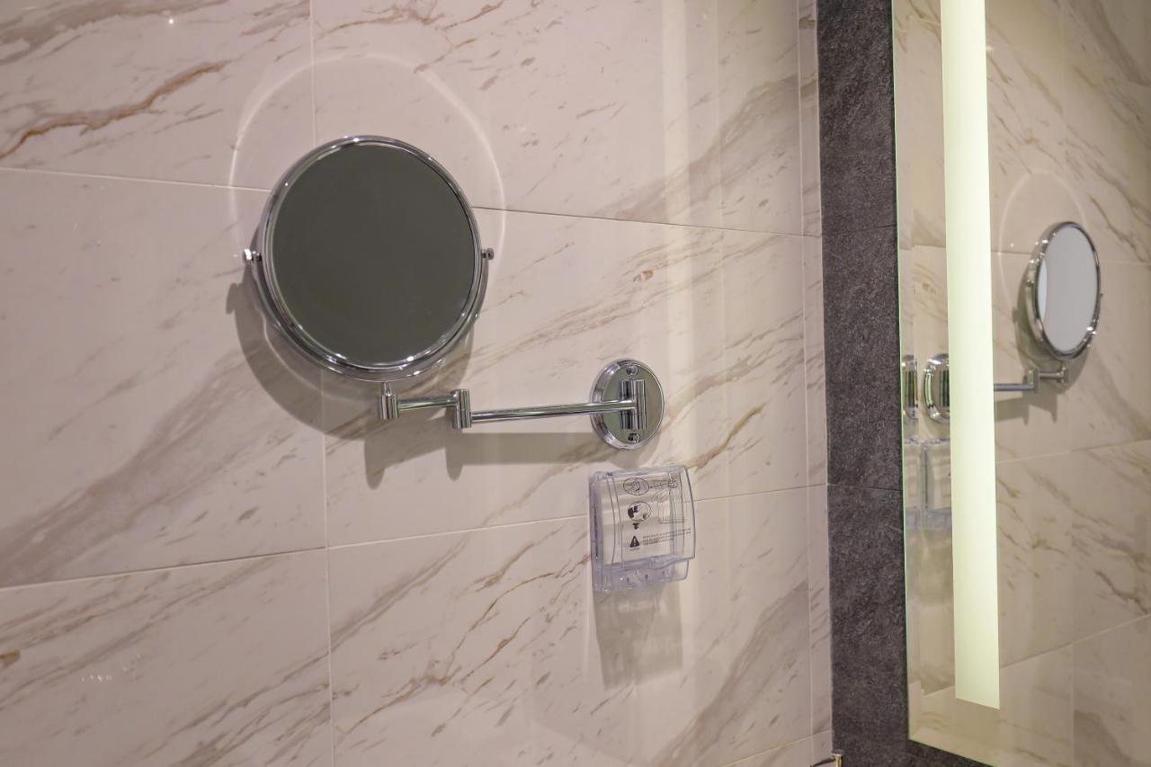 Can Ho Cao Cap Altara Serviced Residences كوي نون المظهر الخارجي الصورة